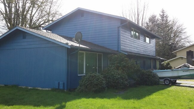 2713 Wilderness Dr SE in Olympia, WA - Building Photo - Building Photo