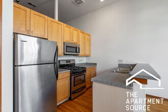 2934 N Milwaukee Ave in Chicago, IL - Building Photo - Building Photo