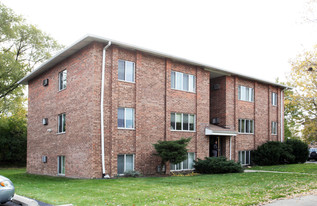 135 Surrey Dr Apartments