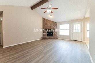 848 Bristol Ave in Saginaw, TX - Building Photo - Building Photo