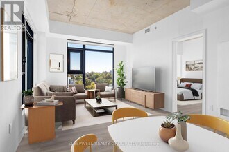 1360 Carling Ave in Ottawa, ON - Building Photo - Building Photo