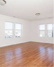 4046 N Milwaukee Ave in Chicago, IL - Building Photo - Building Photo