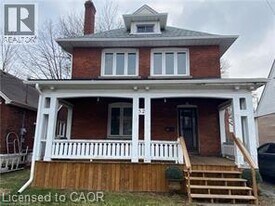 52 Emerson St in Hamilton, ON - Building Photo