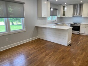 3607 Miser Station Rd in Louisville, TN - Building Photo - Building Photo
