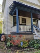 95 Russell St in Buffalo, NY - Building Photo