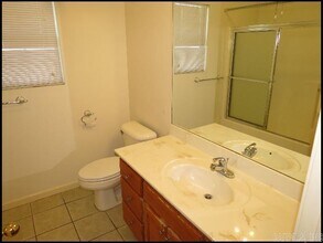 5 Robyn Ln in Little Rock, AR - Building Photo - Building Photo