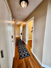 1816 W Jefferson St, Unit 2 in Louisville, KY - Building Photo - Building Photo