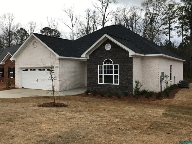 1605 N Camden Dr in Auburn, AL - Building Photo - Building Photo