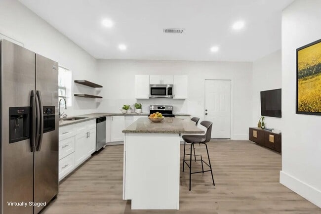 2105 Walnut St in Greenville, TX - Building Photo - Building Photo