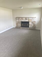 892 S 550 E in Orem, UT - Foto de edificio - Building Photo