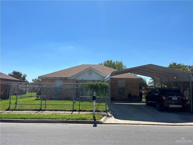13 Dove Ave W in Pharr, TX - Building Photo - Building Photo