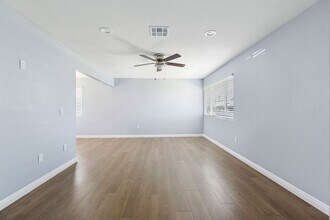 41720 Marine Dr in Hemet, CA - Building Photo - Building Photo