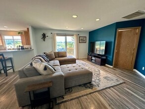 942 NE Cordero Pl in Oak Harbor, WA - Building Photo - Building Photo