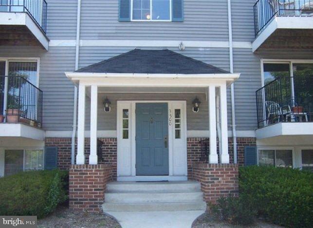property at 3500 Davenport Ct
