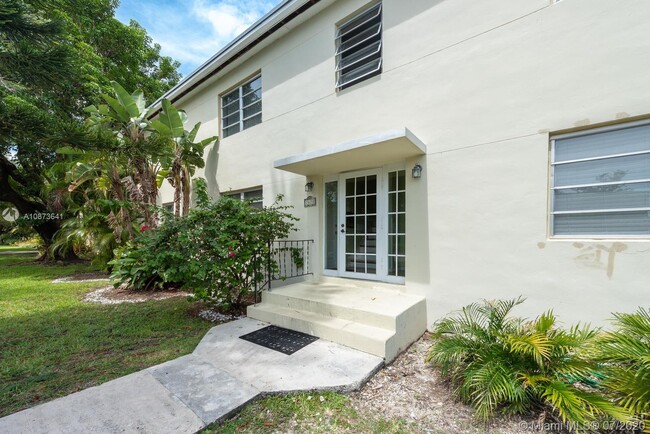 7620 SW 55th Ave-Unit -A in Miami, FL - Foto de edificio - Building Photo