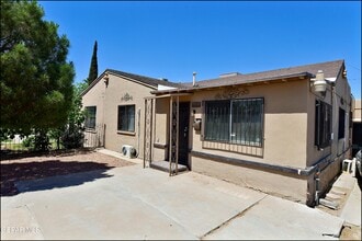 121 George Orr Rd in El Paso, TX - Building Photo - Building Photo