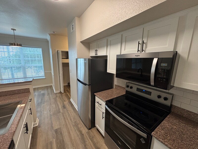 250 S Stagecoach Trail in San Marcos, TX - Building Photo