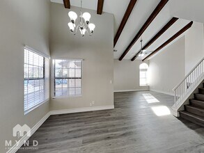 6824 W Sheffield Dr in Las Vegas, NV - Building Photo - Building Photo