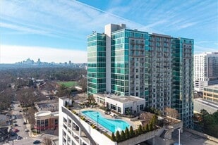 250 Pharr Rd NE in Atlanta, GA - Building Photo