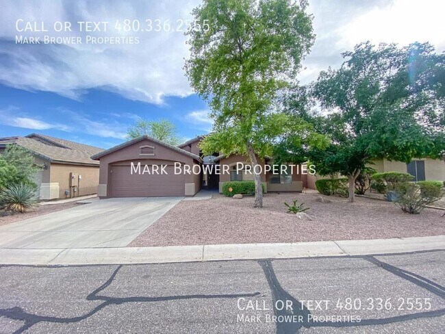 425 E Embassy Dr