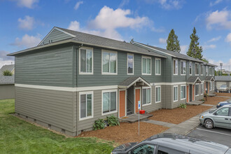 Brighton Park in Salem, OR - Foto de edificio - Building Photo