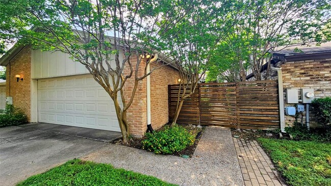 property at 7921 Ridgeline N