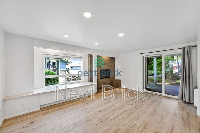 property at 7581 Old Redmond Rd
