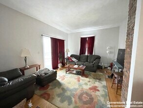 19 Bucknam St, Unit 3 in Boston, MA - Building Photo - Building Photo
