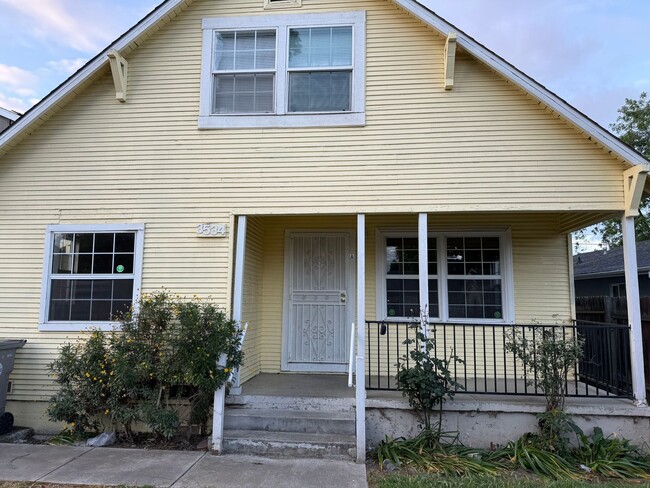 property at 3534 20th Ave