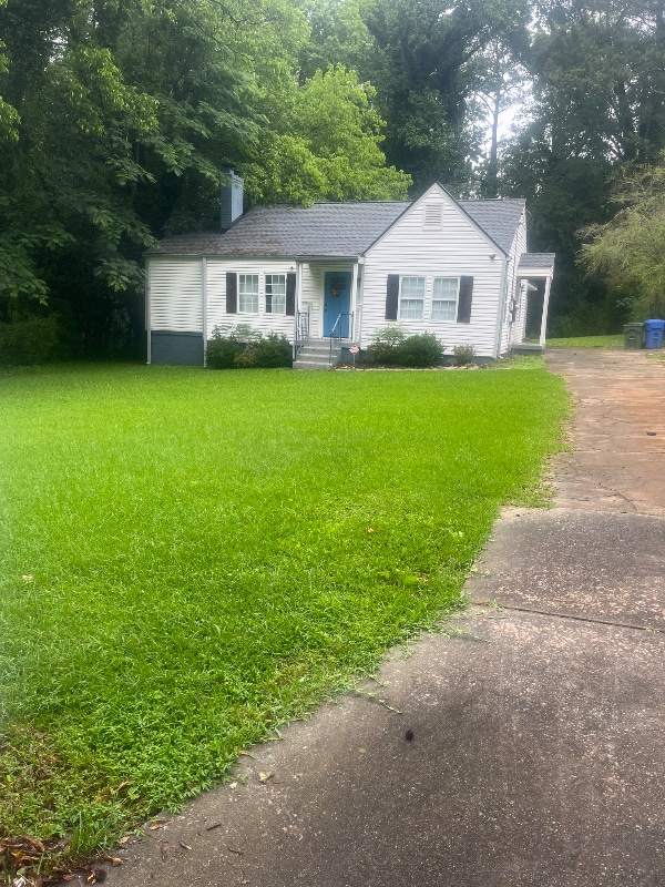 property at 1721 Beechwood Blvd SW