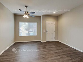 17588 W Lundberg St in Surprise, AZ - Building Photo - Building Photo