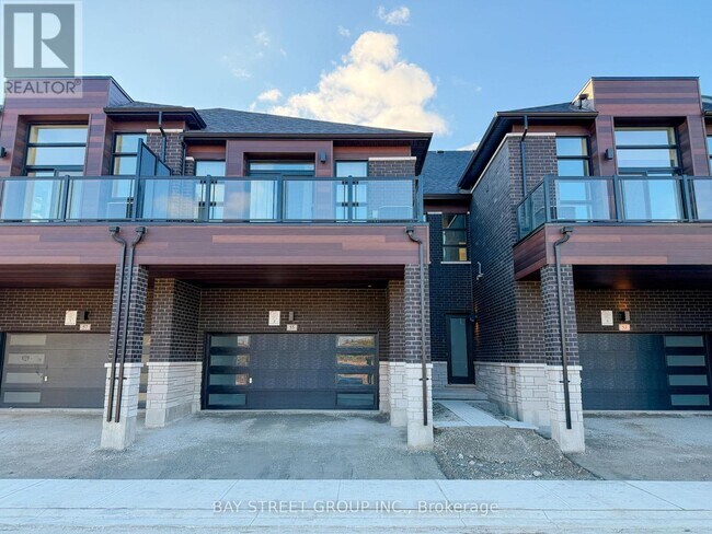 55 Harold Wilson Ln in Richmond Hill, ON - Building Photo - Building Photo