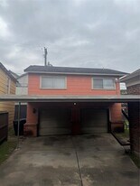 2432 Oakdale St in Houston, TX - Building Photo