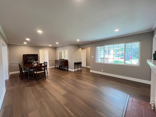 139 E Dexter St in Covina, CA - Building Photo - Building Photo