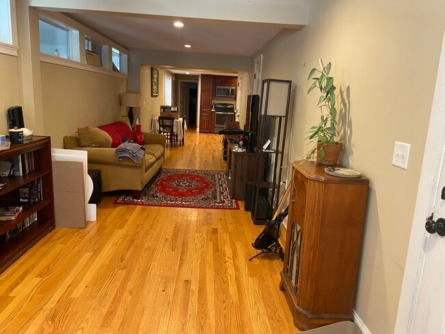 28 Dove St, Unit 1 in Albany, NY - Building Photo - Building Photo