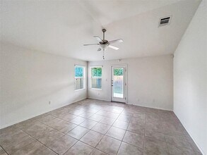 401 Anacua Loop in Manchaca, TX - Building Photo - Building Photo