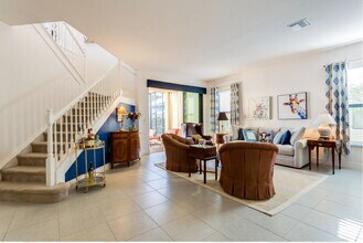 13755 Luna Dr in Naples, FL - Building Photo - Building Photo