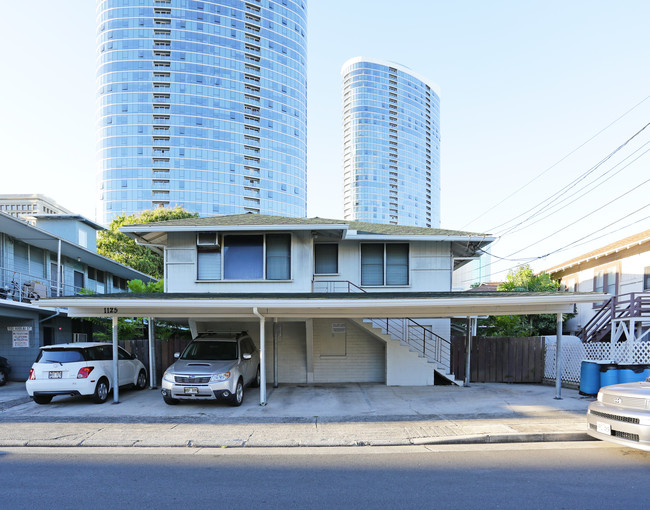 1125 Hoolai St in Honolulu, HI - Foto de edificio - Building Photo