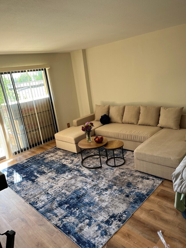 137 Benchmark Rd, Unit 227 in Avon, CO - Building Photo - Building Photo