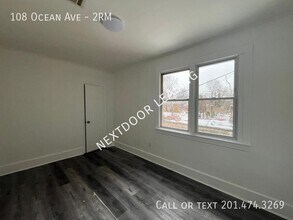 108 Ocean Ave in Jersey City, NJ - Building Photo - Building Photo