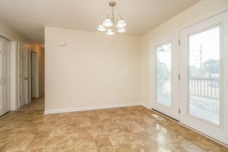 401 Wildwood Dr in Smyrna, TN - Building Photo - Building Photo