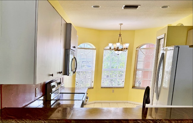 5468 Ashton Manor Dr in Sarasota, FL - Building Photo - Building Photo