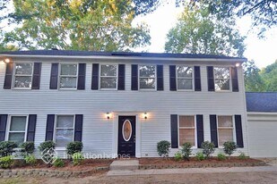 7241 Connan Ln in Charlotte, NC - Building Photo