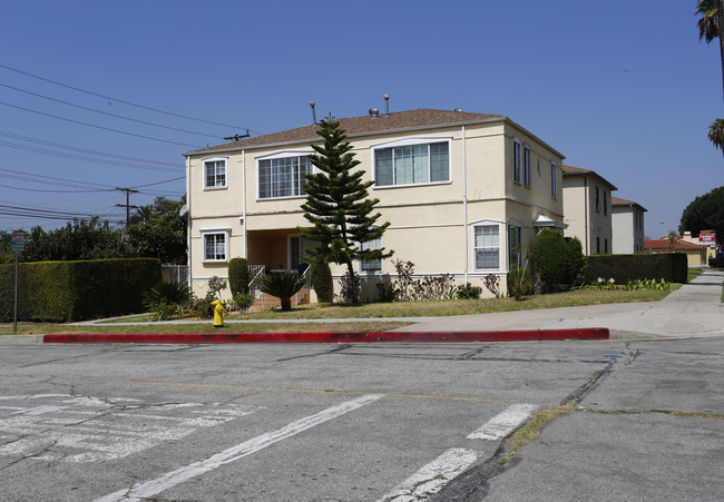 1028 W Glenoaks Blvd in Glendale, CA - Building Photo - Building Photo