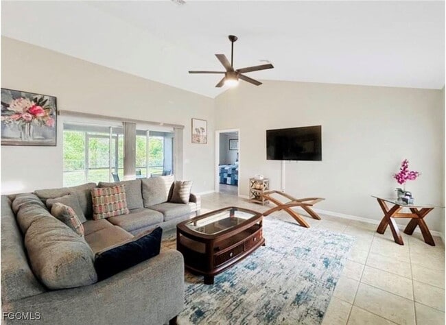 property at 1005 SW 18th Ave