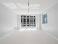 500 Brickell Ave, Unit 4010 in Miami, FL - Foto de edificio - Building Photo