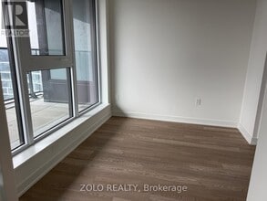 5 Quarrington Ln in Toronto, ON - Building Photo - Building Photo