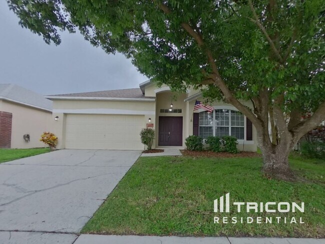property at 3733 Shawn Cir