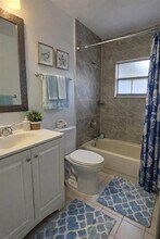 5793 Oleander Dr in Orlando, FL - Foto de edificio - Building Photo