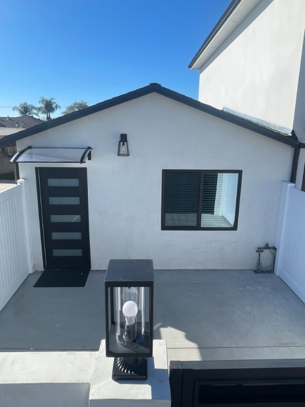 8683 Haddon Ave in Los Angeles, CA - Building Photo - Building Photo